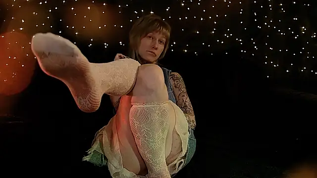 Snapshot of Littlespacemouse chatting on 02.21.26 Littlespacemouse online show from 02.21.26