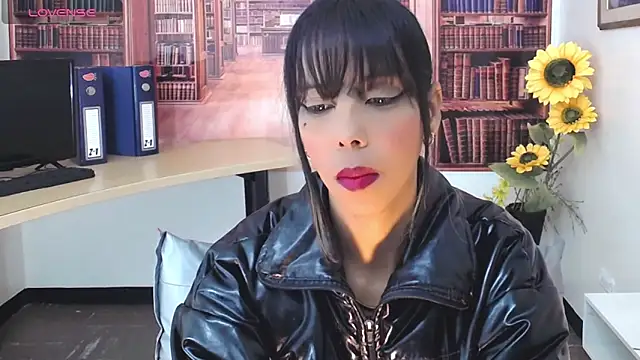 Catalella Ar online show from 10.25.25