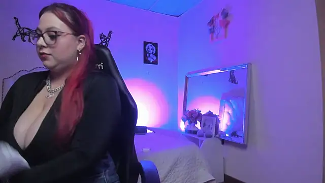 Blair Elliss online show from 11.18.25