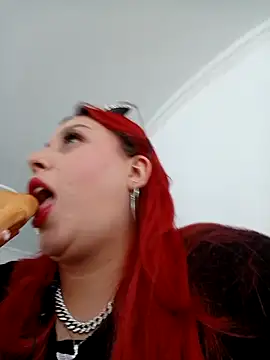 Blair Elliss online show from 11.26.25