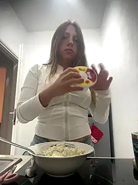 Sashabunny online show from 10.14.25