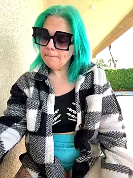 CherryBombBomb online show from 10.15.25