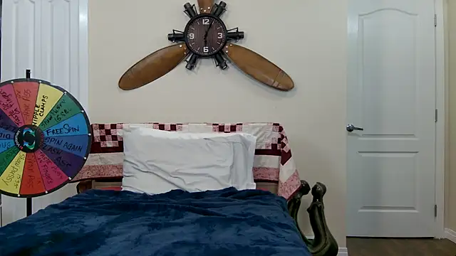 Snapshot of Morgan_Shipley chatting on 02.04.26 Morgan Shipley online show from 02.04.26