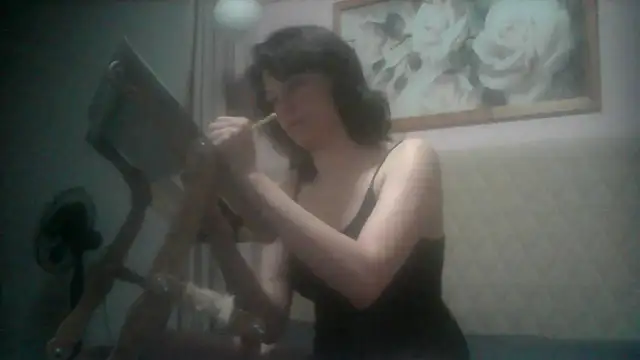 Snapshot of SunElizabeth chatting on 04.29.26 SunElizabeth online show from 04.29.26