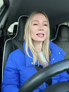 LavenderHot online show from 02.23.25