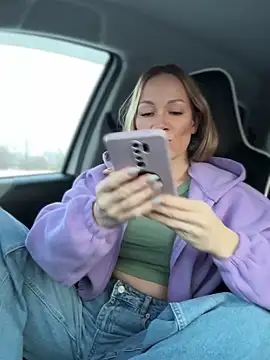 LavenderHot online show from 11.20.25