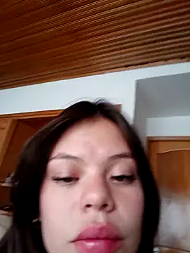 Snapshot of Violeta_12- chatting on 05.15.26 Violeta 12- online show from 05.15.26