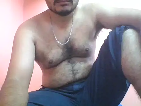 Snapshot of naughtymike0007 chatting on 02.15.26 naughtymike0007 online show from 02.15.26