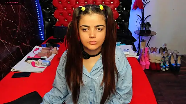 Anasunshine12 online show from 09.29.25