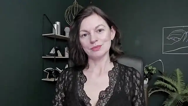 VivianWILD online show from 03.17.26