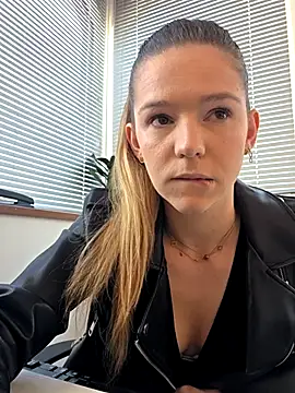 lucie mehott online show from 03.19.26