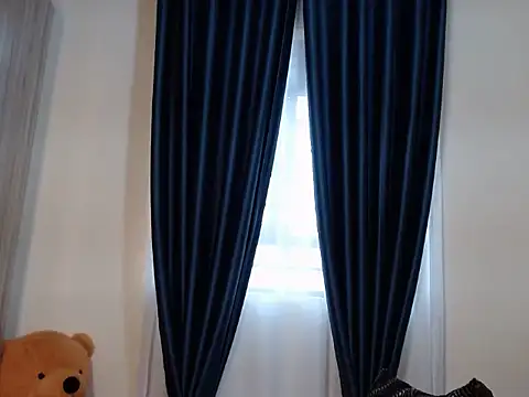 TeenieReeny online show from 10.07.25