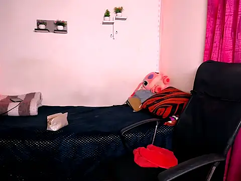 Verushka Stanford online show from 03.27.26