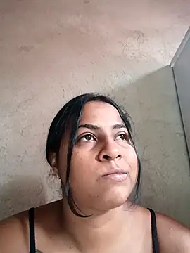 Snapshot of Giselabrunette25 chatting on 02.16.26 Giselabrunette25 online show from 02.16.26