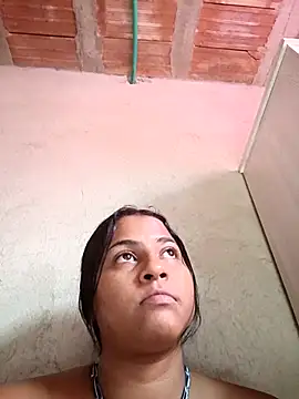 Snapshot of Giselabrunette25 chatting on 02.18.26 Giselabrunette25 online show from 02.18.26