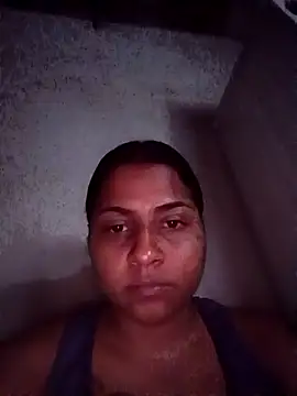 Snapshot of Giselabrunette25 chatting on 02.23.26 Giselabrunette25 online show from 02.23.26