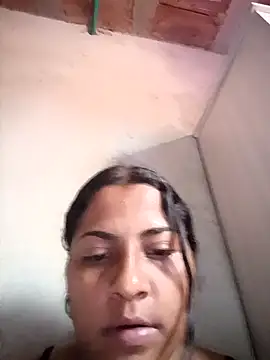 Snapshot of Giselabrunette25 chatting on 03.01.26 Giselabrunette25 online show from 03.01.26