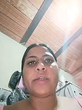 Snapshot of Giselabrunette25 chatting on 06.19.26 Giselabrunette25 online show from 06.19.26