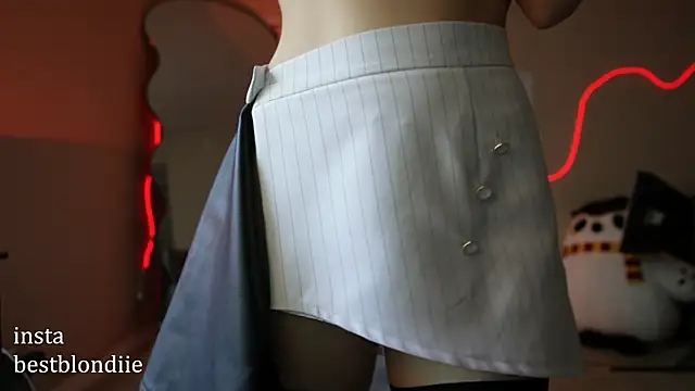 Snapshot of bestblonde chatting on 01.20.25 bestblonde online show from 01.20.25