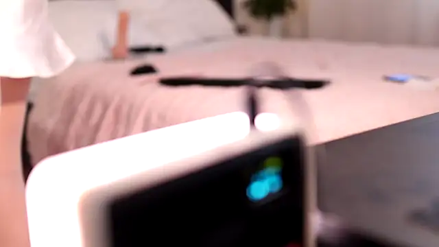 AnnittaStar online show from 12.05.24