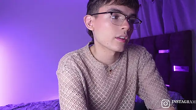 Angelo 018 online show from 09.11.25