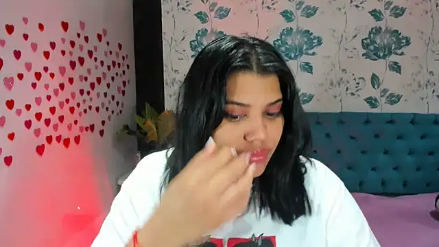 LindaBreeS online show from 02.02.25