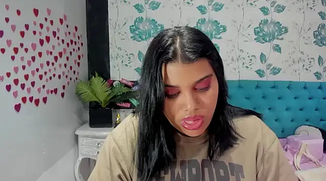 LindaBreeS online show from 02.06.25