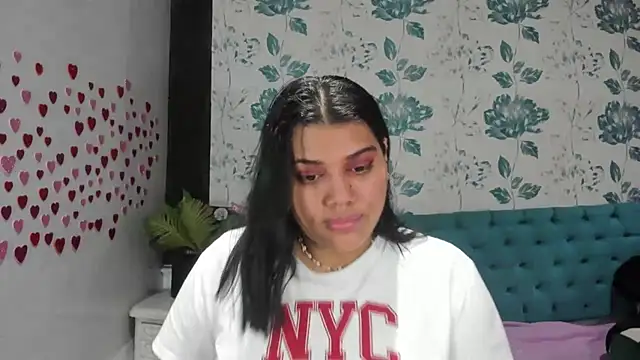 LindaBreeS online show from 02.16.25