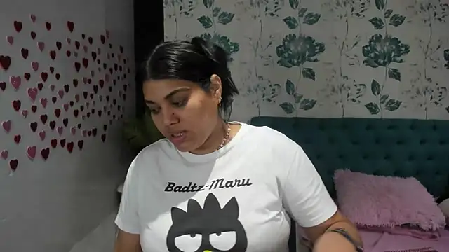 LindaBreeS online show from 02.18.25