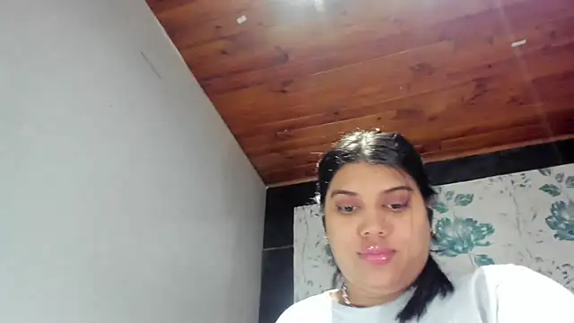 LindaBreeS online show from 02.20.25