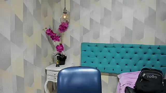 LindaBreeS online show from 10.01.25