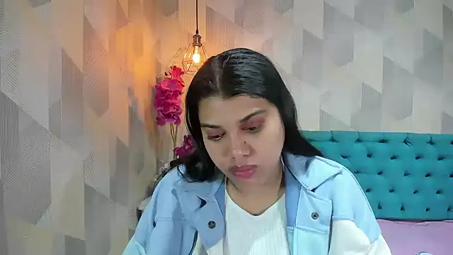 Snapshot of LindaBreeS chatting on 07.14.26 LindaBreeS online show from 07.14.26