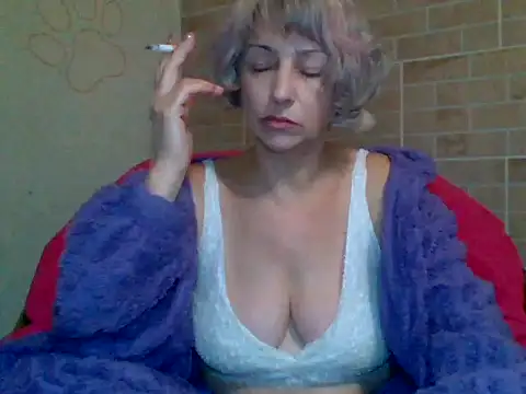 Snapshot of Lorie_Carrie chatting on 12.02.24 Lorie Carrie online show from 12.02.24