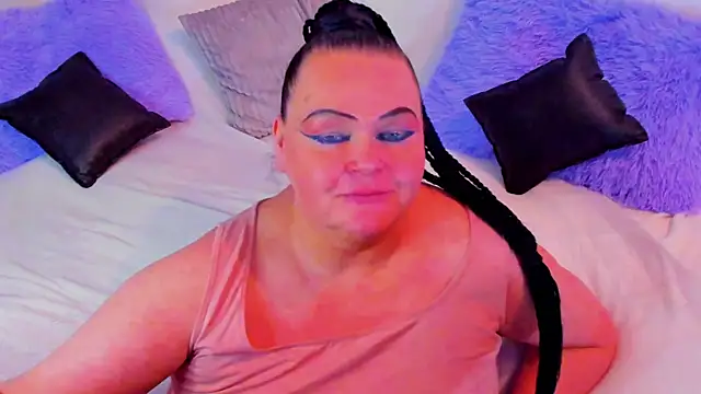 MilanaBiegert online show from 02.06.25