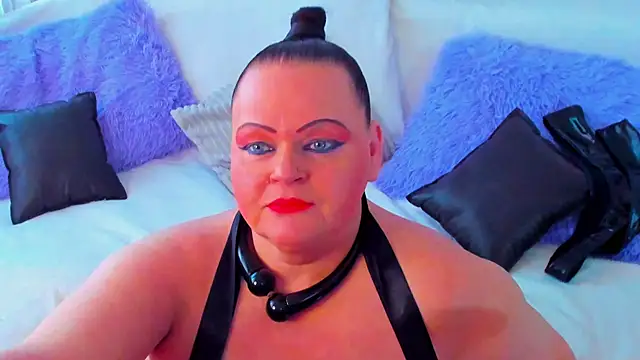 MilanaBiegert online show from 03.20.25