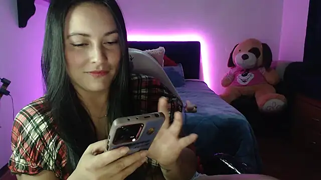 Allisonnlopez online show from 01.15.25