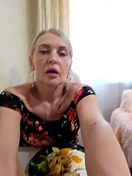 amelia blondy online show from 02.20.25