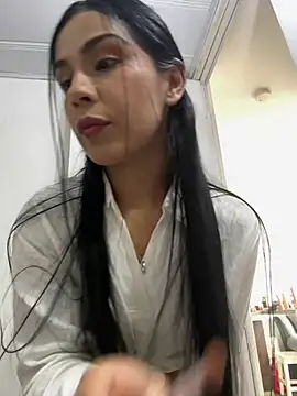 Nikothyna online show from 04.05.26