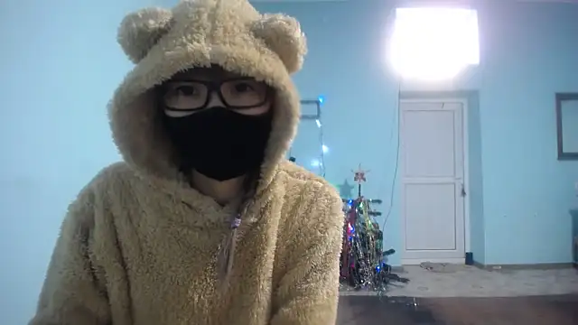 Snapshot of elllaaxx chatting on 01.11.25 elllaaxx online show from 01.11.25