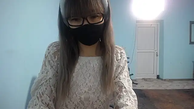 Snapshot of elllaaxx chatting on 01.13.25 elllaaxx online show from 01.13.25