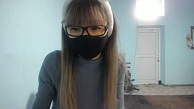 Snapshot of elllaaxx chatting on 01.20.25 elllaaxx online show from 01.20.25