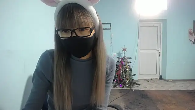 Snapshot of elllaaxx chatting on 01.21.25 elllaaxx online show from 01.21.25