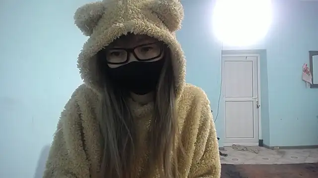 Snapshot of elllaaxx chatting on 01.31.25 elllaaxx online show from 01.31.25
