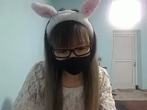Snapshot of elllaaxx chatting on 02.10.25 elllaaxx online show from 02.10.25