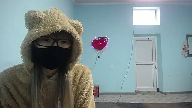 Snapshot of elllaaxx chatting on 02.12.25 elllaaxx online show from 02.12.25