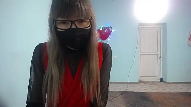 Snapshot of elllaaxx chatting on 02.14.25 elllaaxx online show from 02.14.25