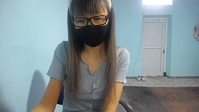 Snapshot of elllaaxx chatting on 02.26.25 elllaaxx online show from 02.26.25