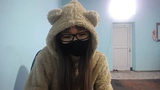 Snapshot of elllaaxx chatting on 03.01.25 elllaaxx online show from 03.01.25