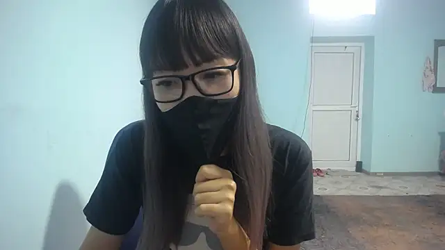 Snapshot of elllaaxx chatting on 09.16.25 elllaaxx online show from 09.16.25