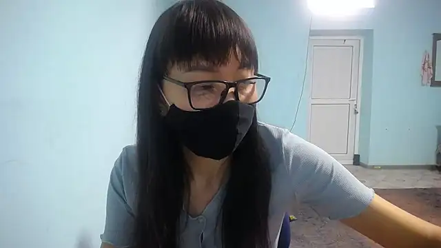 elllaaxx online show from 02.11.26